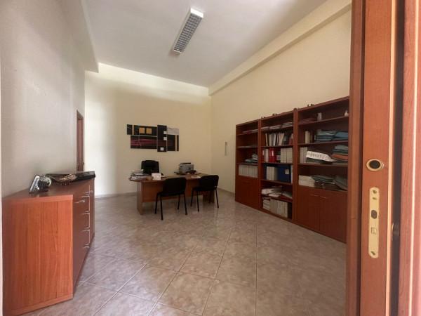 Negozio in Via Casacelle, Giugliano In Campania, {3} - Foto 1