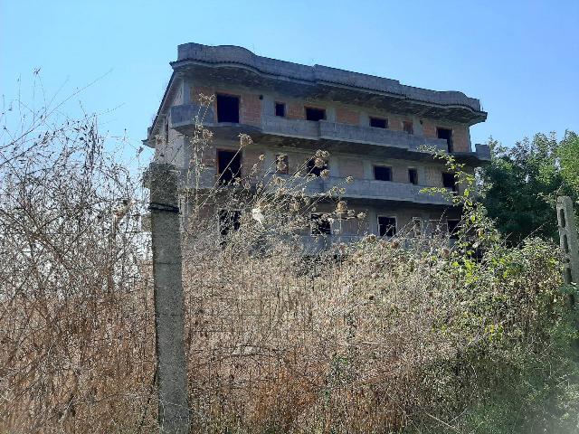 Commercial building in Via Casacelle, Giugliano in Campania - Photo 1