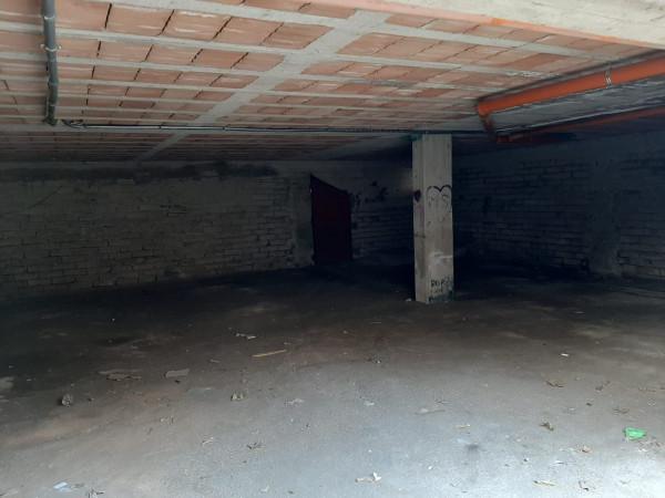 Magazzino in Via Arco Sant'Antonio, Giugliano In Campania, {3} - Foto 1