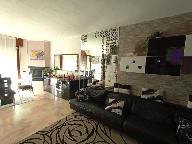 Villa a schiera in Cavarzere Via dei Martiri  59, Cavarzere - Foto 1