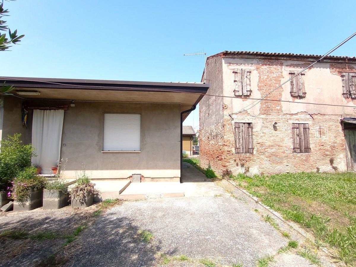 Villa in vendita a Cavarzere
