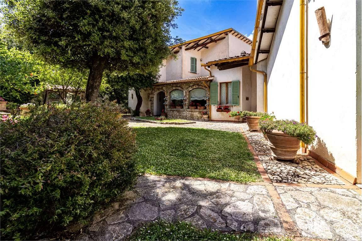 Villa in vendita a Spoleto