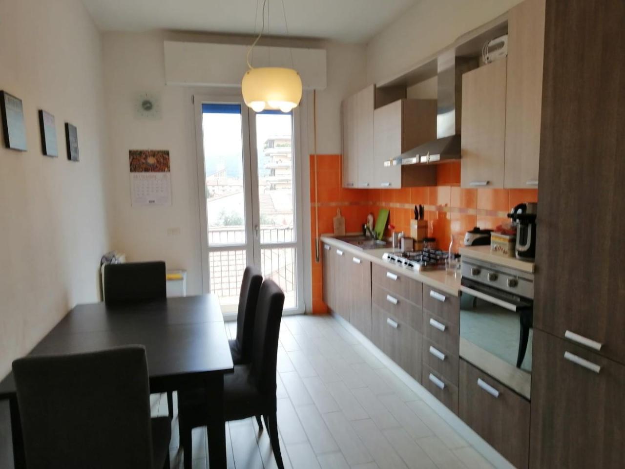 appartamento in vendita a Prato in zona Narnali