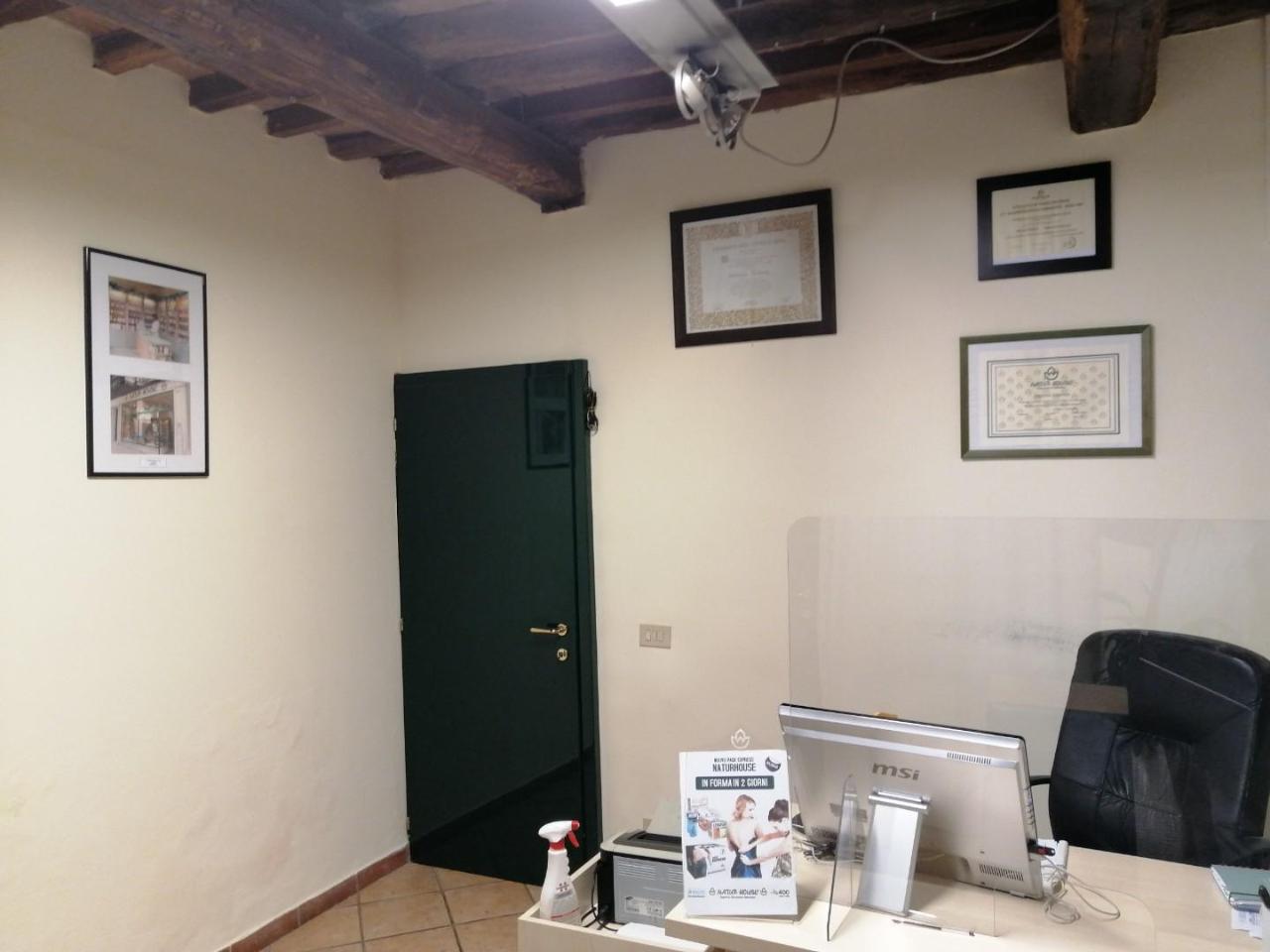 Locale commerciale in , Siena, {3} - Foto 2