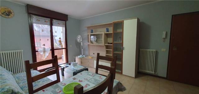 2-room flat, San Martino in Rio - Photo 1