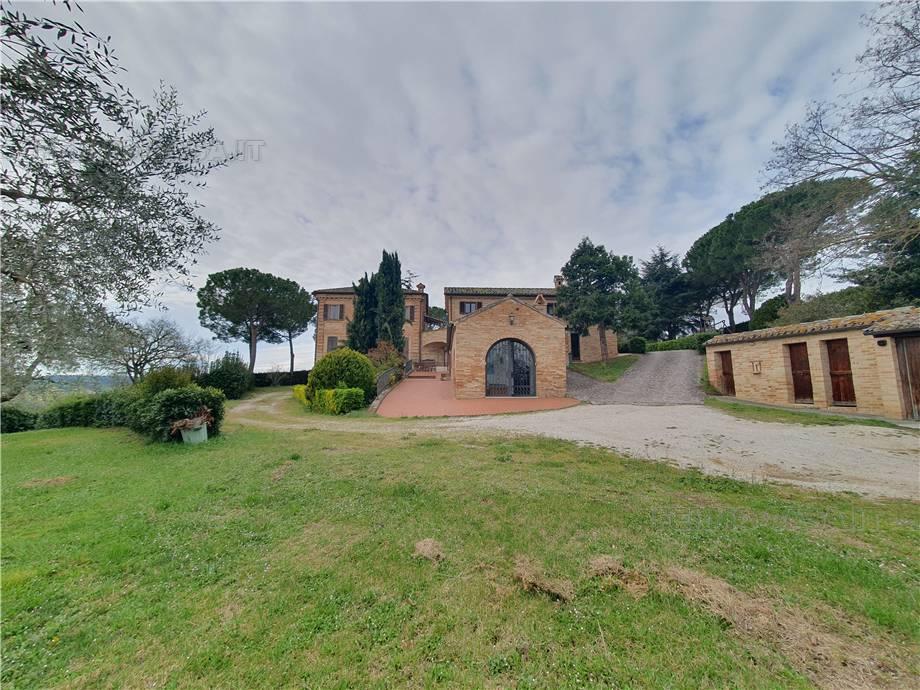 Villa storica in vendita a Rapagnano