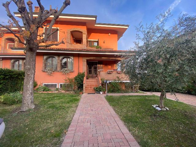 Villa in Via Monti di Cadiroggio, Castellarano - Foto 1