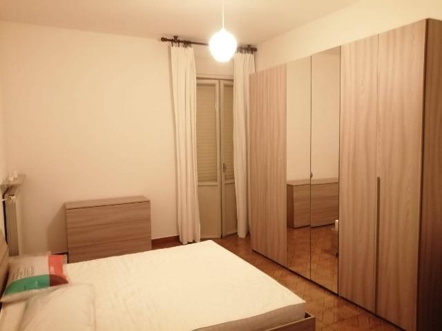 Room in {3}, Via Gioacchino Rossini 210 - Photo 1