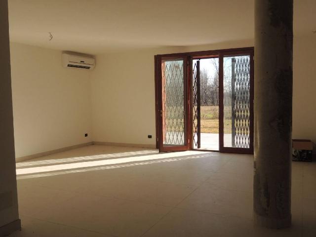 4-room flat in Via Circondaria Sud 63, Castelfranco Emilia - Photo 1