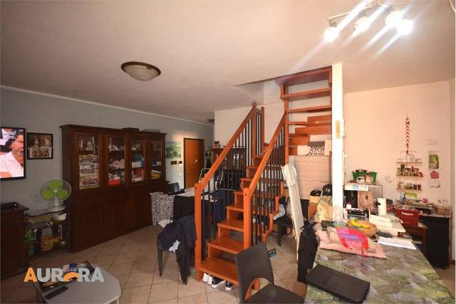 Vierzimmerwohnung in Via della Resistenza, Ravarino - Foto 1