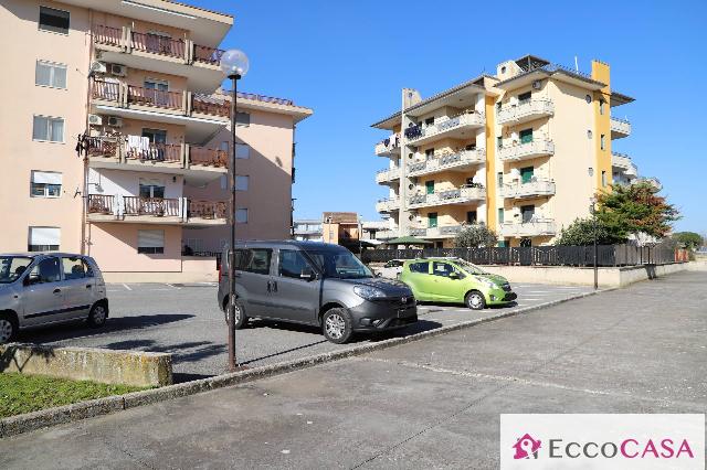 4-room flat in Via Aldo Moro, Maddaloni - Photo 1