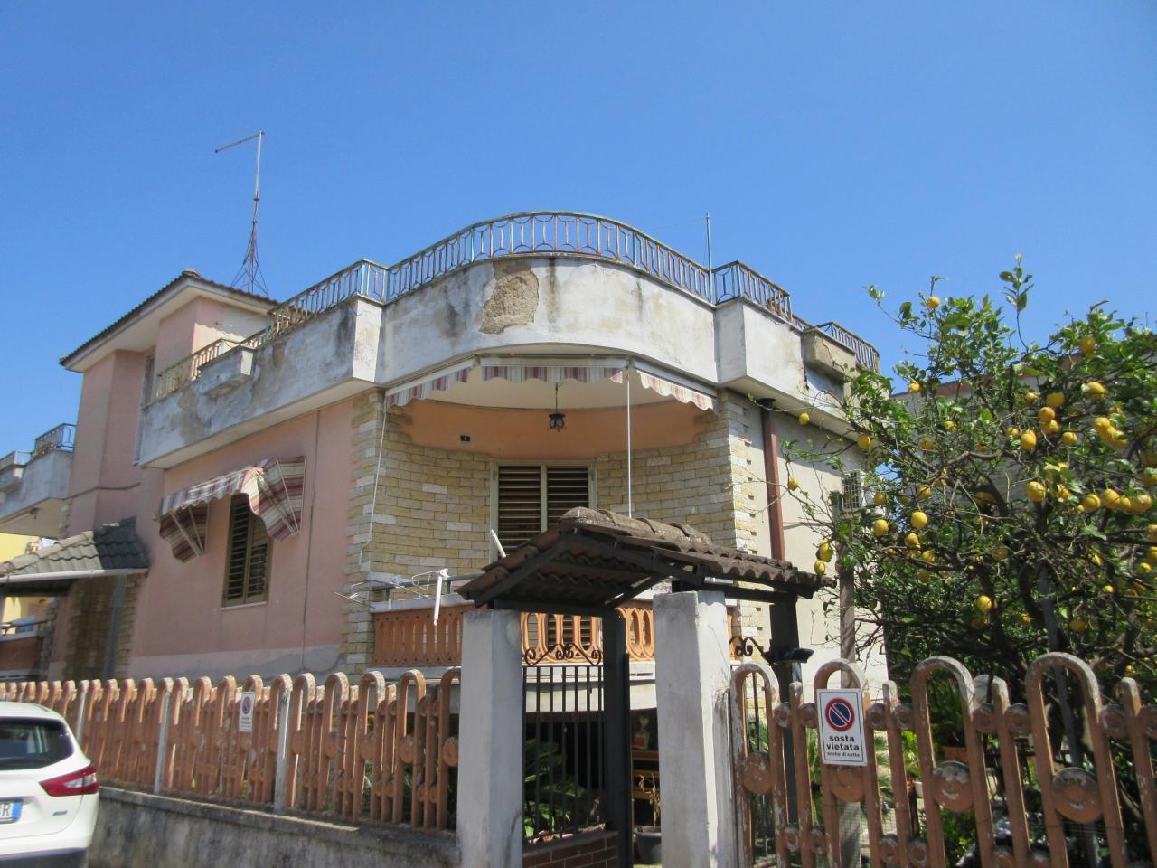 Villa in vendita a Maddaloni