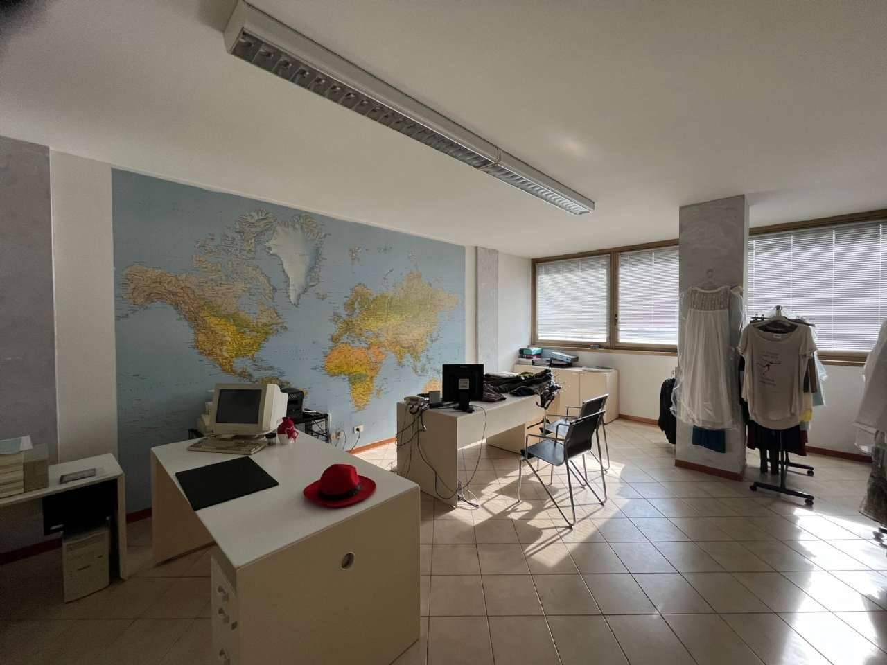 Ufficio condiviso in affitto a Sassuolo