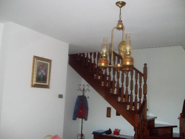 4-room flat, Reggiolo - Photo 1