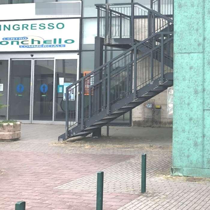 Negozio in Via del Conchiello, Canossa, {3} - Foto 2