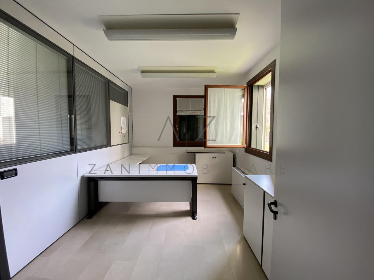 Negozio in , Castelfranco Veneto - Foto 1