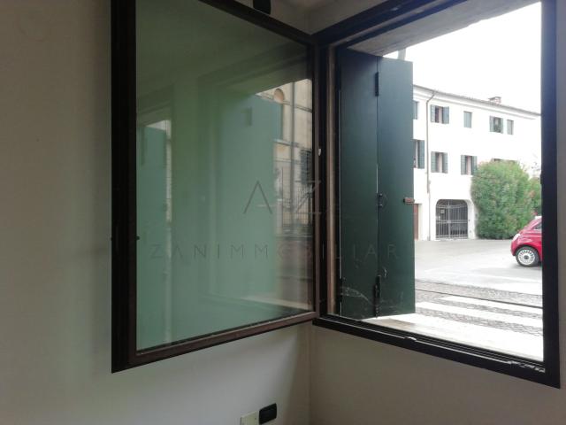 Office in Borgo Pieve, Castelfranco Veneto - Photo 1