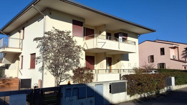 Mansion in Via Sardegna, Castelfranco Veneto - Photo 1