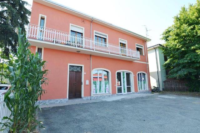 Mansion in Strada Provinciale Nord, 119, Novellara - Photo 1