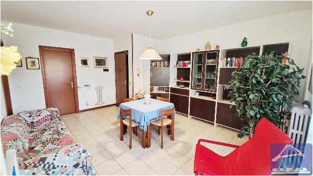 Apartament in {3}, Via Piave 57 - Photo 1