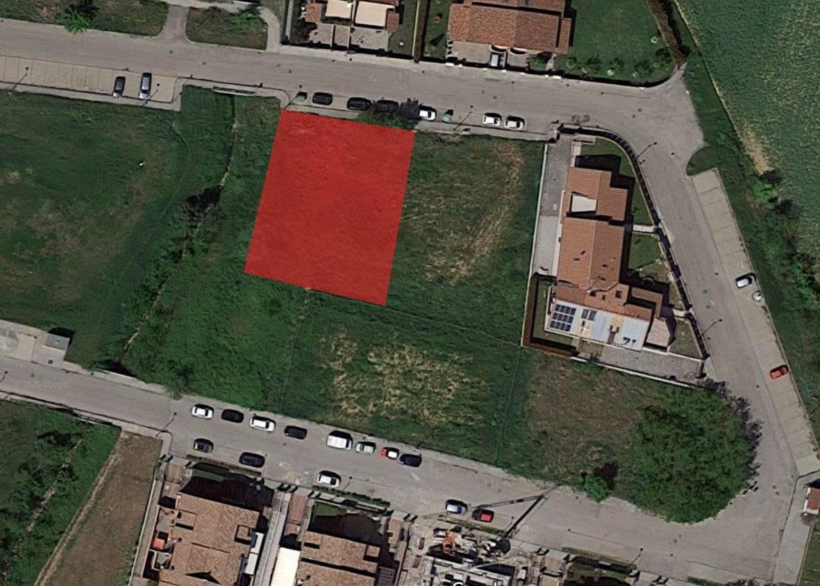 Terreno edificabile in vendita a Montechiarugolo