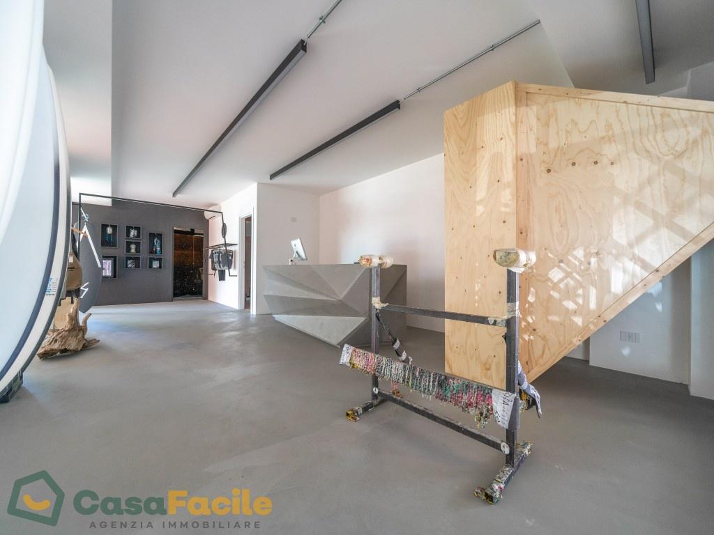 Negozio in Viale Corsica, Cervia, {3} - Foto 2