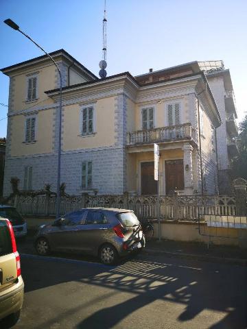 Mansion in 
        Via Paganini 
      , Parma - Photo 1