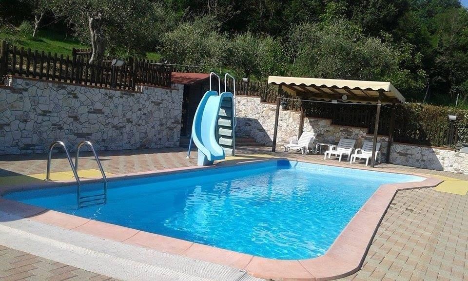 Villa in vendita a Sassofeltrio
