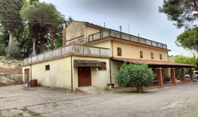 Country house or cottage in {3}, Strada Santa Maria delle Fabbrecce - Photo 1