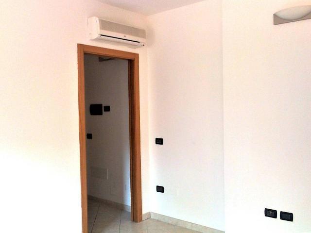 2-room flat in {3}, Via Antonio Manuzzi - Photo 1