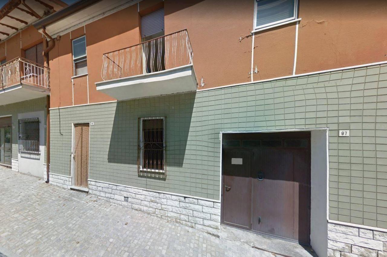 Appartamento in vendita a Borghi