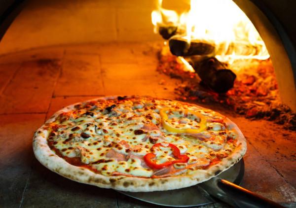Pizzeria in Comacchio, Comacchio, {3} - Foto 1