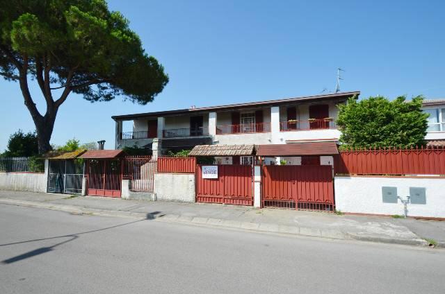 Villa a schiera in Viale della Vigna, Comacchio - Foto 1