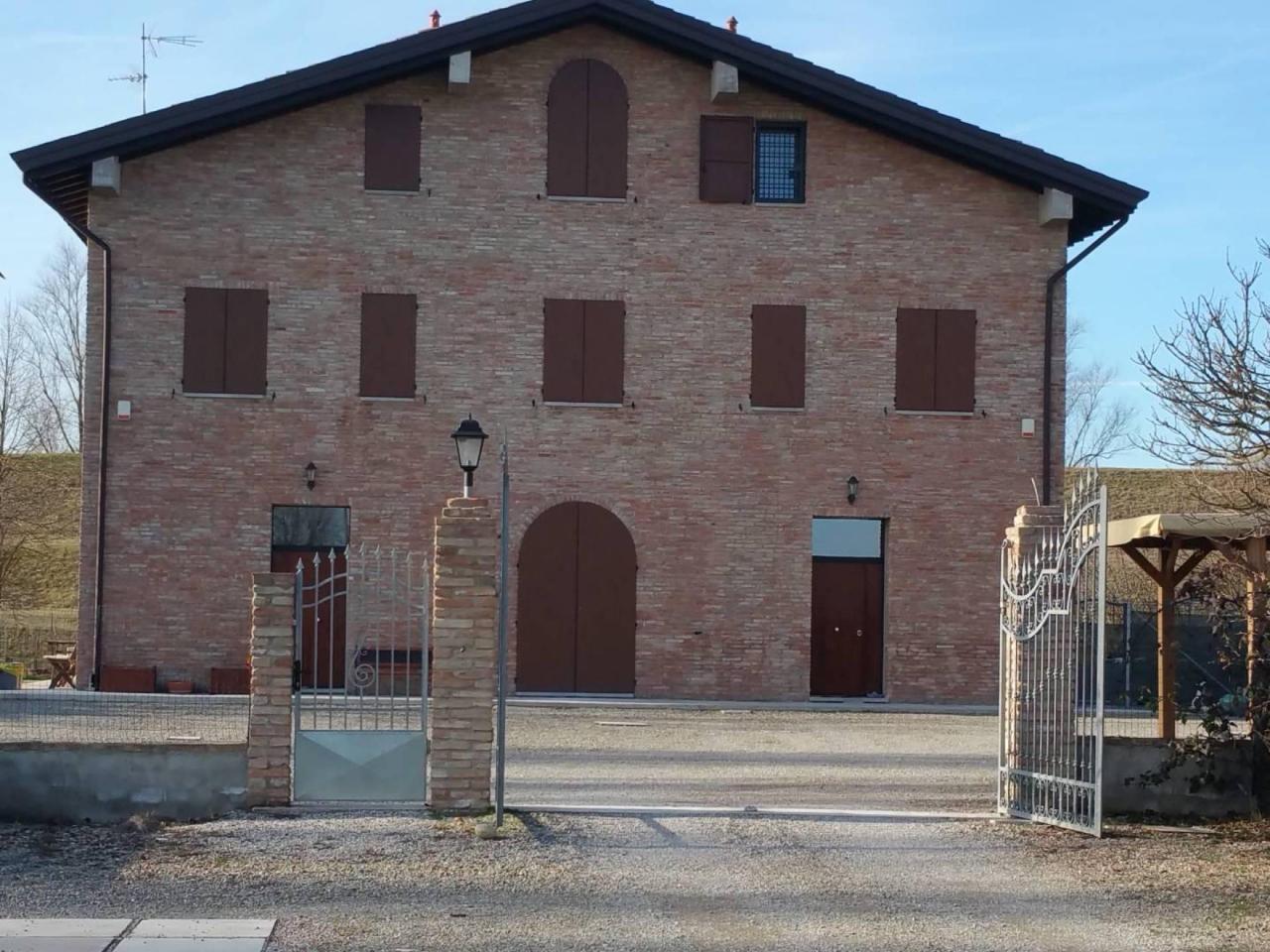 Villa in vendita a Castello D'Argile