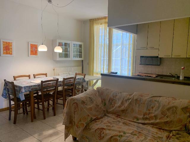 2-room flat in Viale Francesco Baracca, Riccione - Photo 1