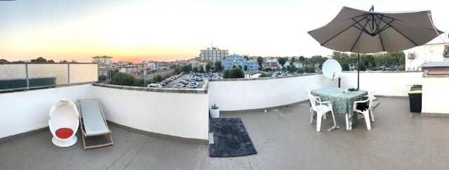 Penthouse in {3}, Viale Viareggio - Foto 1