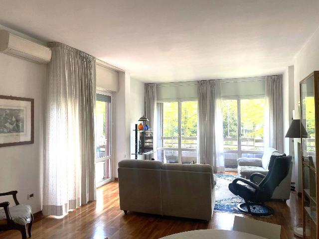 Apartament in {3}, Viale Camillo Benso di Cavour - Photo 1