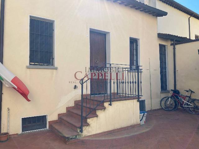 2-room flat in Via Aurelio Saffi 61, Forlimpopoli - Photo 1