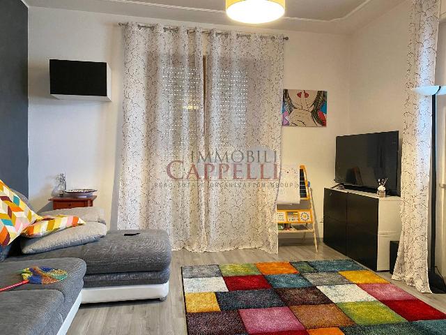 Apartament in {3}, Via Achille Grandi 17/1 - Photo 1