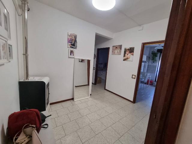 3-room flat in Via Cesare Battisti, Carpaneto Piacentino - Photo 1