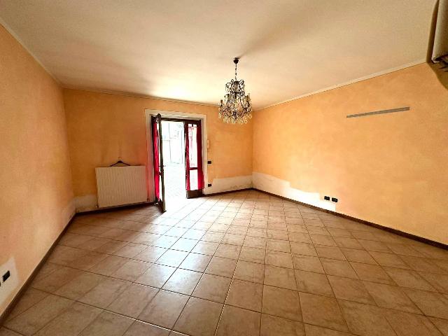 2-room flat in {3}, Piazza Patrioti - Photo 1