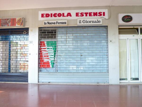 Edicola in Viale delle Querce 86, Comacchio, {3} - Foto 1