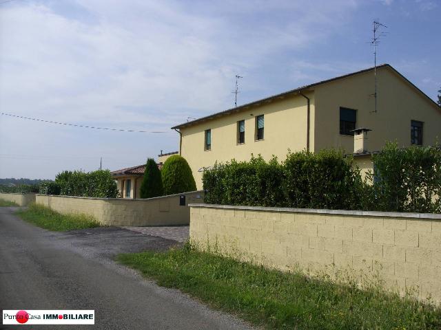 4-room flat in Via Ruviole 3, Argenta - Photo 1