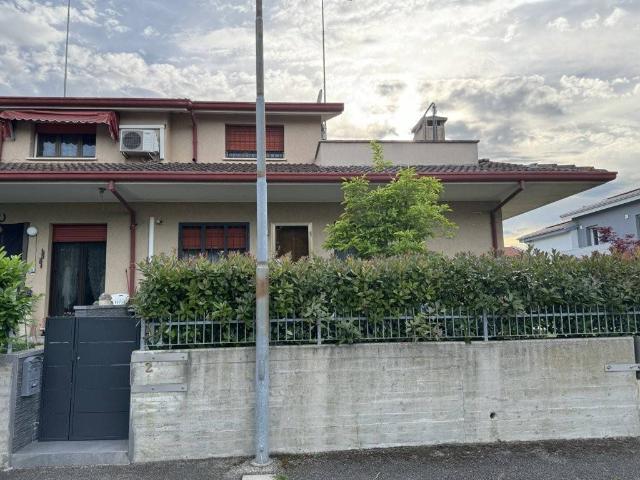 Villa a schiera in Via Francesco del Cossa 2, Argenta - Foto 1