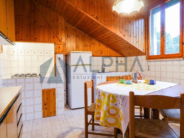 4-room flat in {3}, Viale Italia - Photo 1