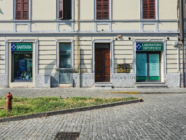 Negozio in {3}, Piazza del Foro Boario - Foto 1