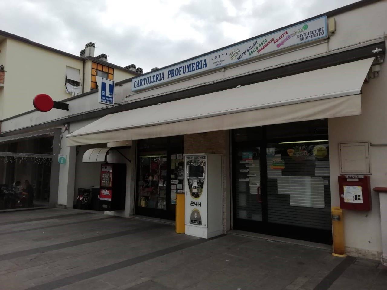 Negozio in Via Tripoli, Cesena, {3} - Foto 1