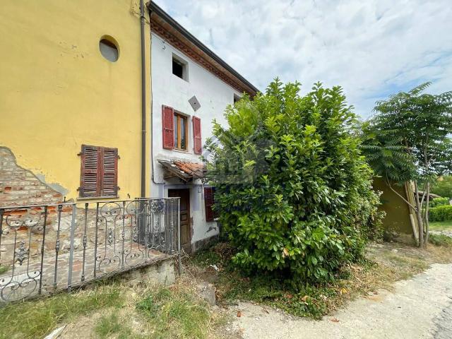 Casa indipendente in Località Albareto, Ziano Piacentino - Foto 1