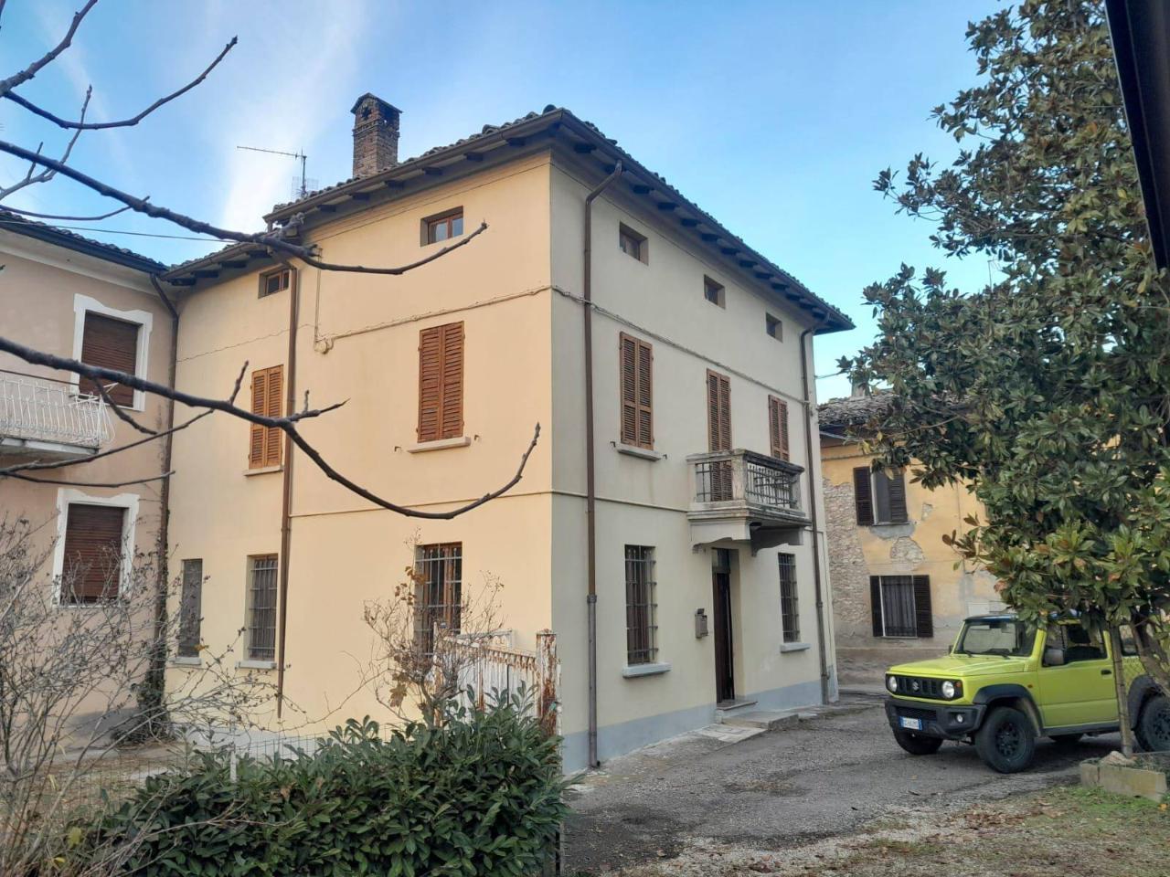 Casa indipendente in vendita a Castell'Arquato