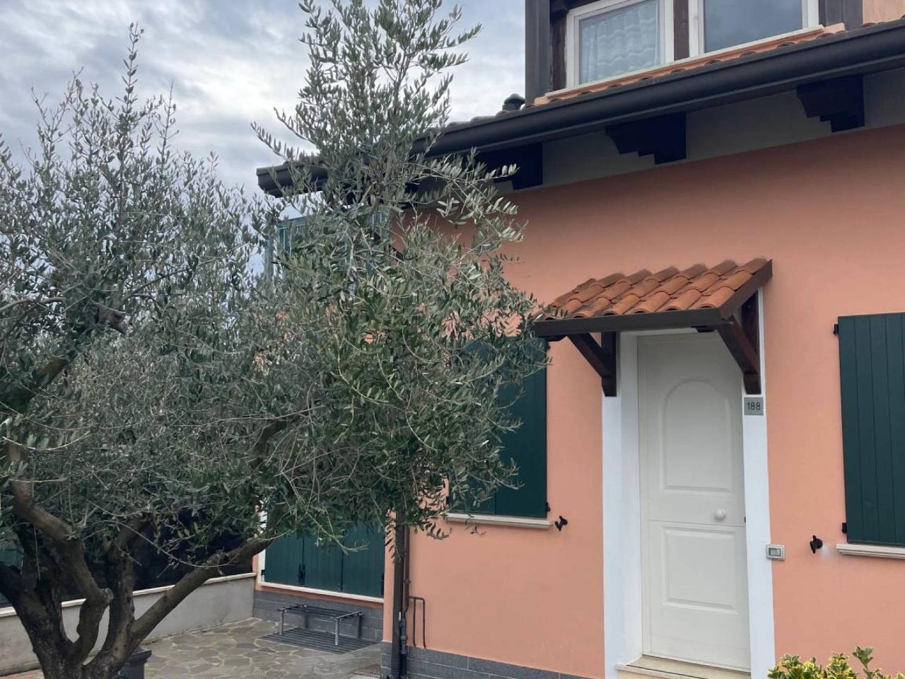Villa a schiera in affitto a Santarcangelo Di Romagna